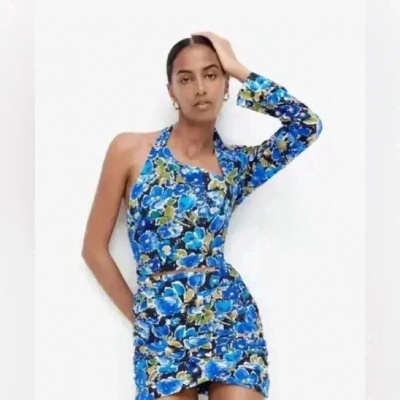 NEW  ZARA floral print Assymetrical top 8784/671 xxl - Picture 3 of 9